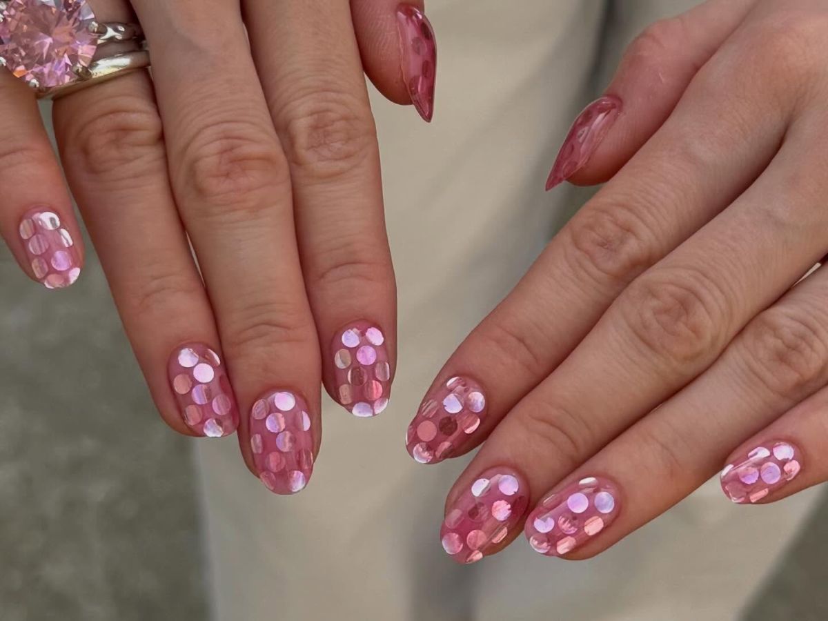sequin manicure