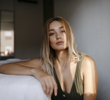 Zdrowe blond włosy po zastosowaniu esencji