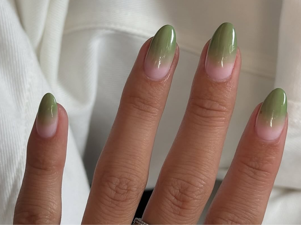 Pistachio milk nails
