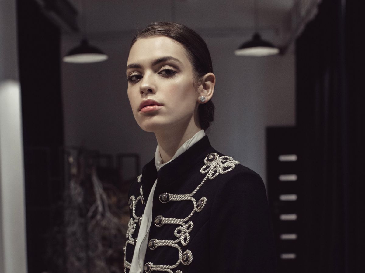 Kurtka napoleonka z H&amp;M. Denim ze sznytem Króla Popu