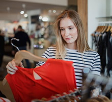 estem redaktorką fashion od 5 lat i wybrałam 5 najmodniejszych akcesoriów sezonu