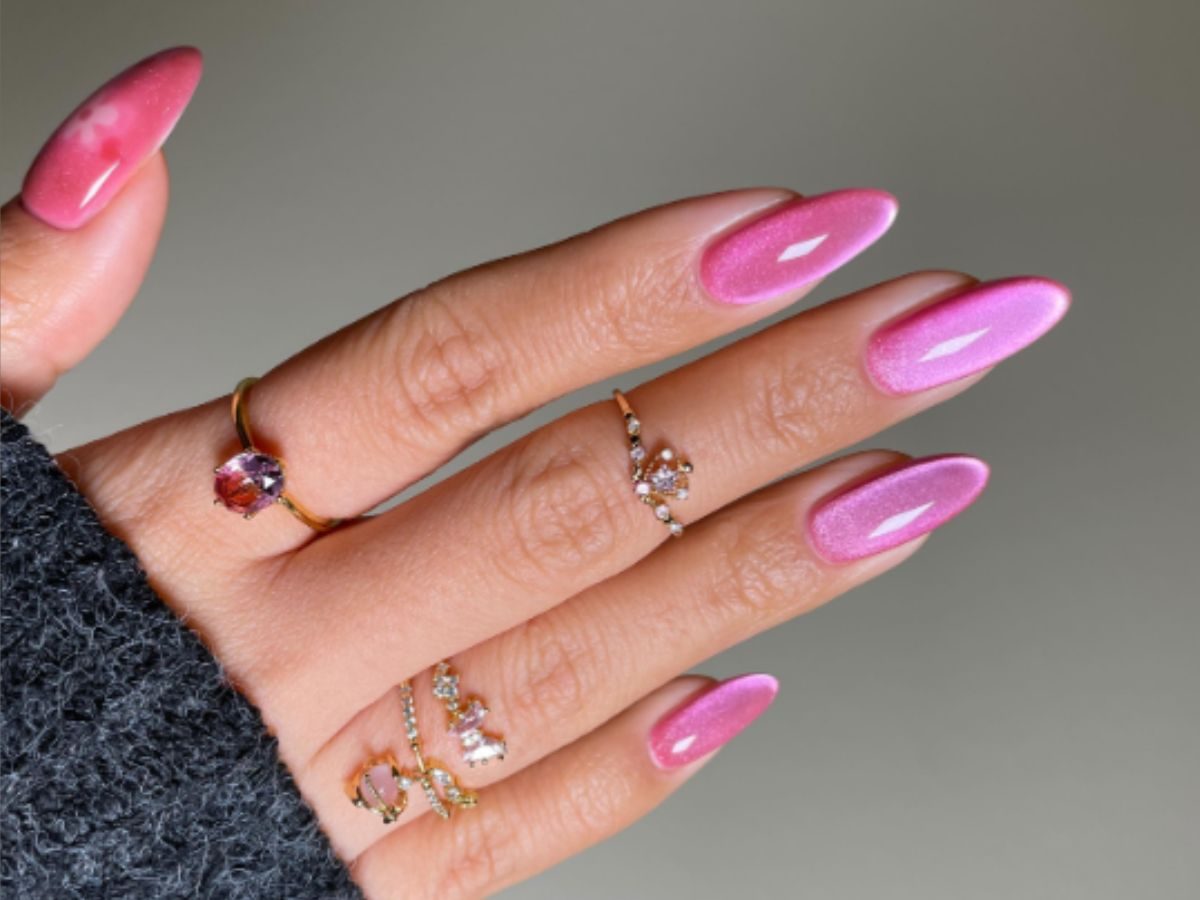 Fuchsia pink cat-eye