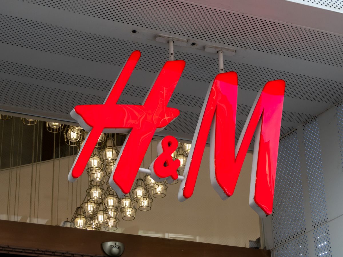 jeansy boucle z H&M