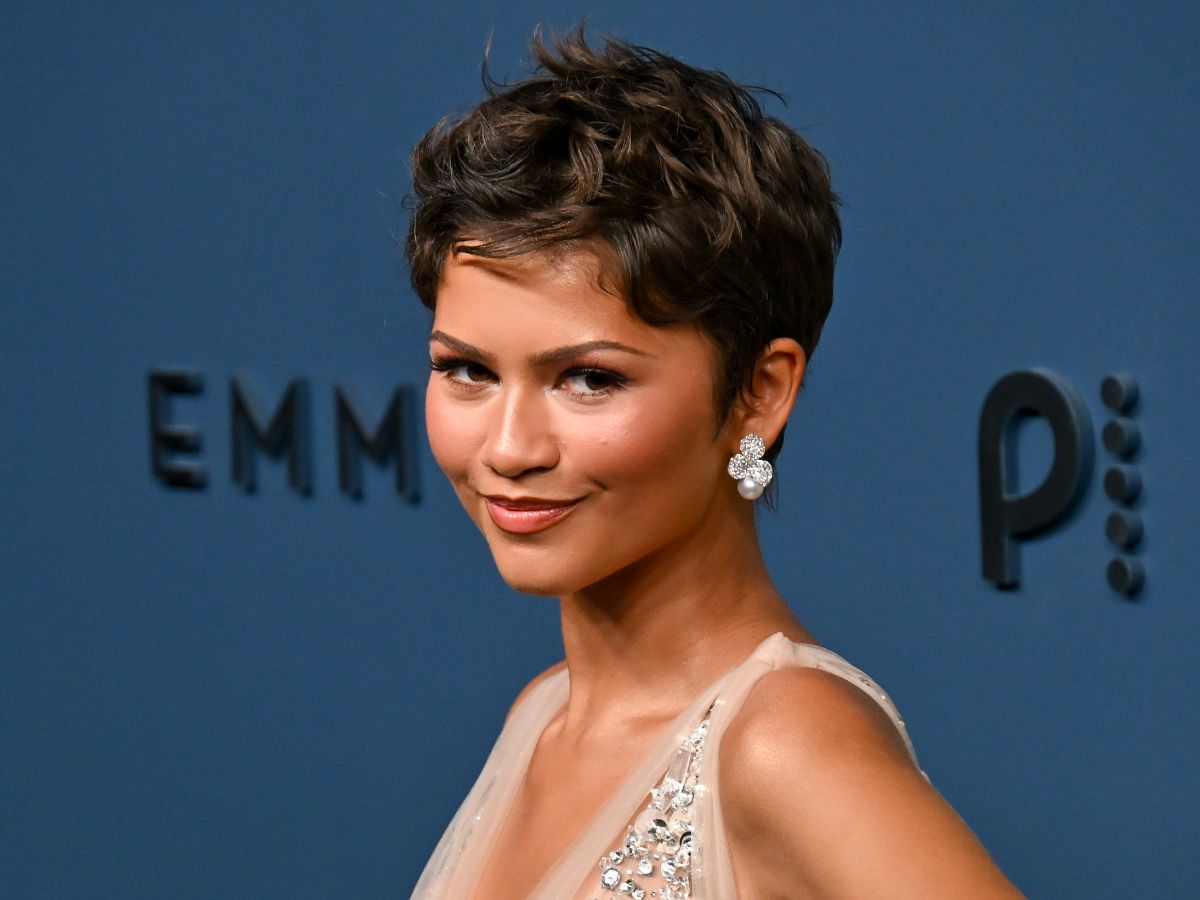 "mischevious pixie" fryzura Zendaya