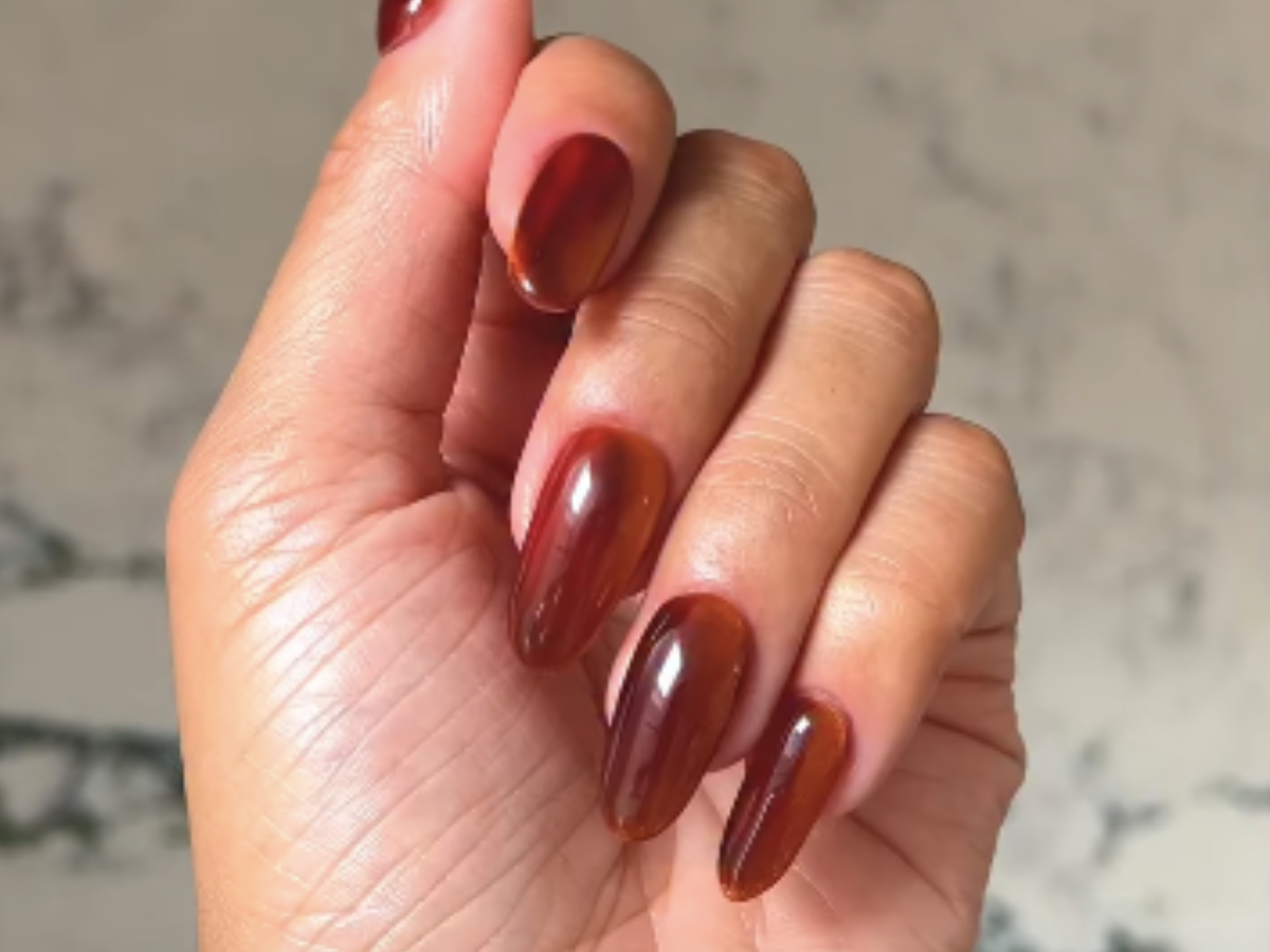 Amber glass cat eye