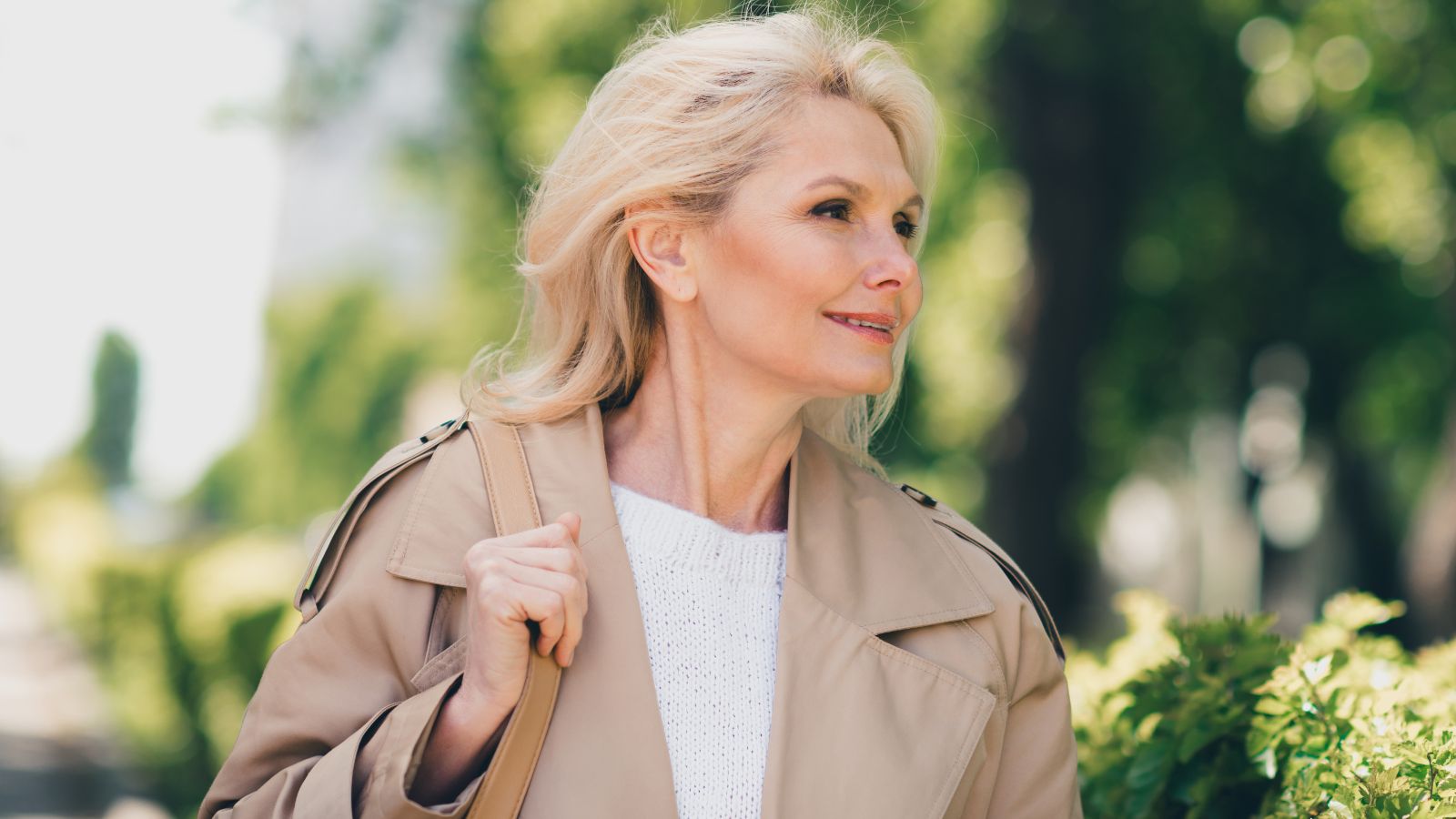 Ten profesjonalny krem z retinolem odmładza wygląd o dekadę