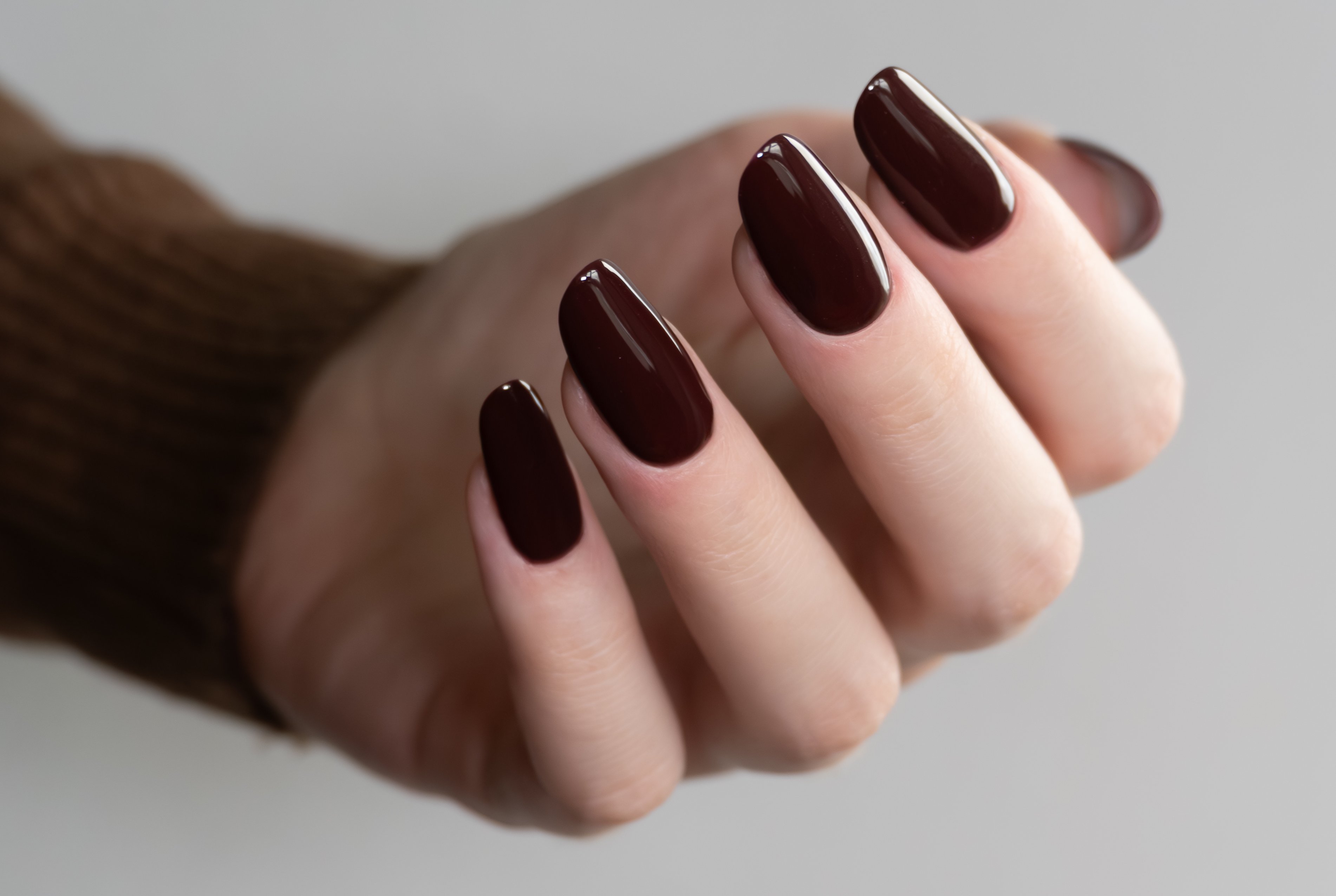 Tiger eye nails - modne paznokcie na jesień 2026