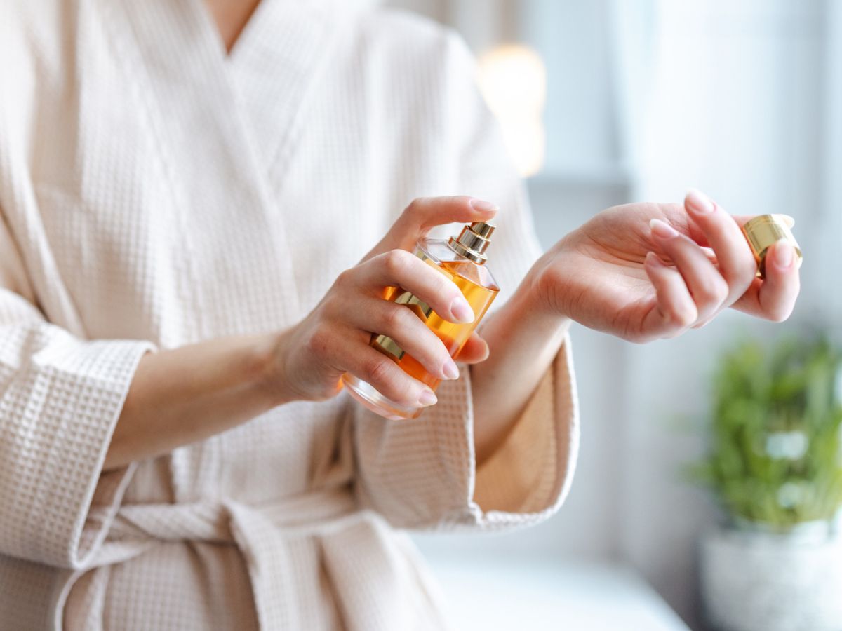 Francuskie perfumy z okruchami cynamonu poruszają wszystkie zmysły